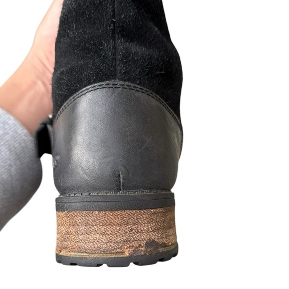 UGG Womens Black Suede Leather EVERGLAYDE Biker Buckle Zip Boots Sz 8 - Picture 6 of 15